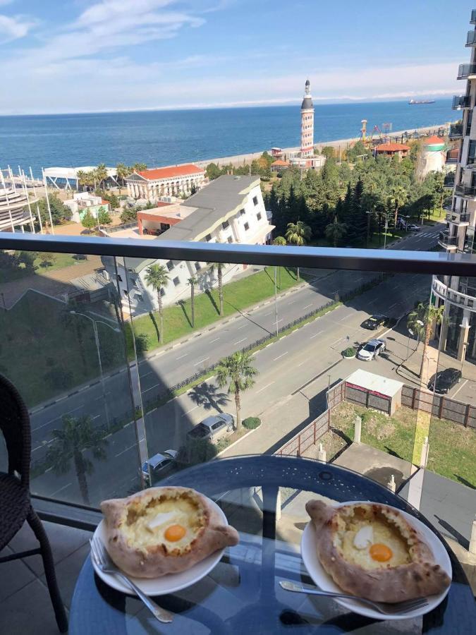 Apartment Sea Tower Khimshiashvili 15 Batum Dış mekan fotoğraf